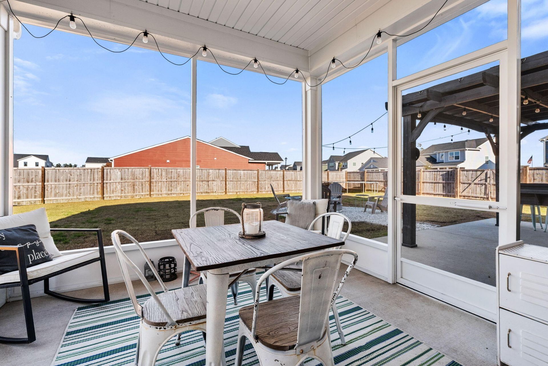 100 Lucca Drive Photo 47