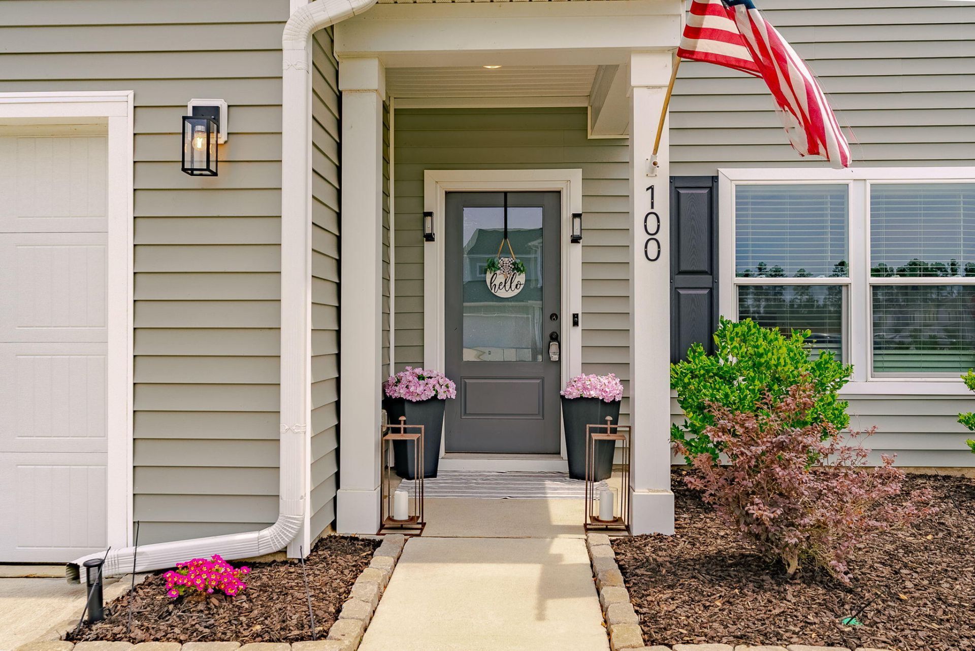 100 Lucca Drive Photo 5
