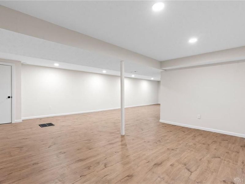 4855 Arrowhead Drive, Kettering, OH 45440 Photo 35