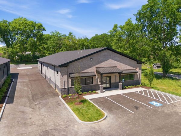 136 Shivel Dr , Hendersonville, TN 37075