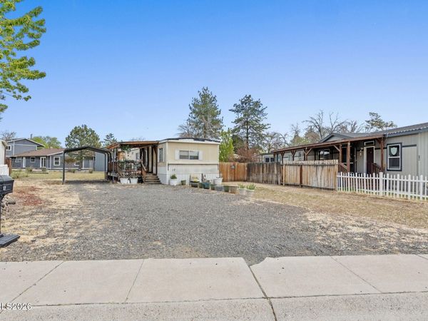 17 Riley Circle, Carson City, NV 89706