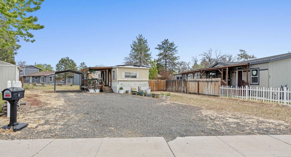 17 Riley Circle, Carson City, NV 89706 Photo