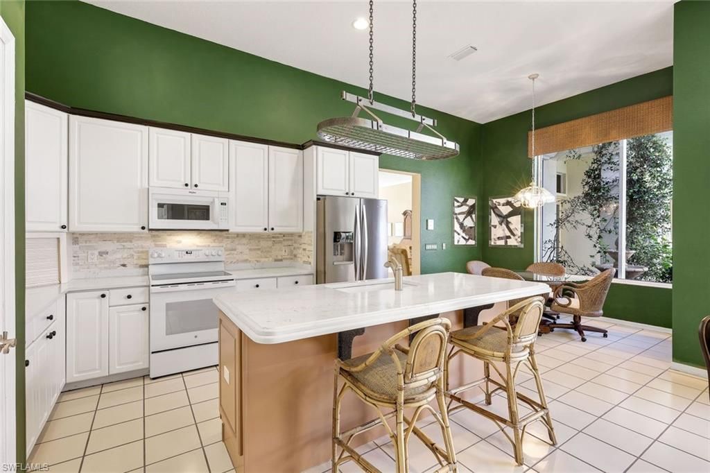 28525 Highgate Dr, Bonita Springs, FL 34135 Photo