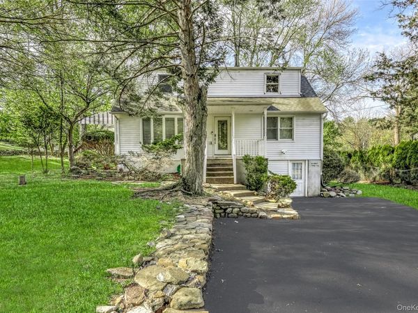 1 Hillside Avenue , Monsey, NY 10952