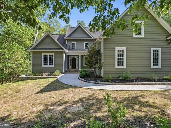 8825 FIRST BRANCH LANE, CHESTERFIELD, VA 23838
