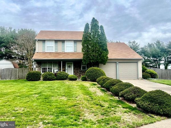 21 LAURELWOOD LANE, MOUNT HOLLY, NJ 08060