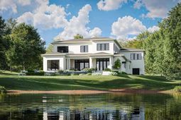 1022 Wise Ferry Road photo 4