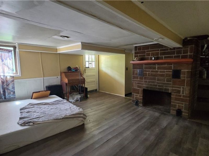 855 E College Street , Alliance, OH 44601 Photo 10