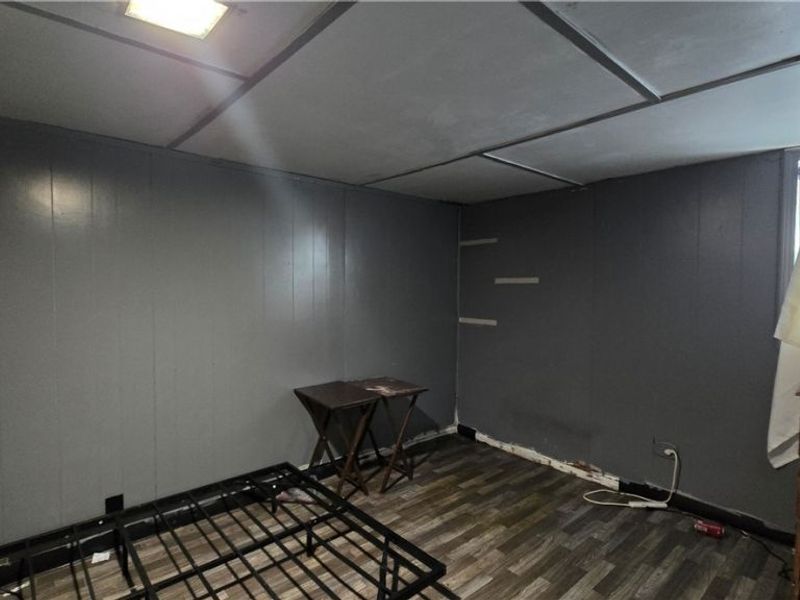 855 E College Street , Alliance, OH 44601 Photo 7