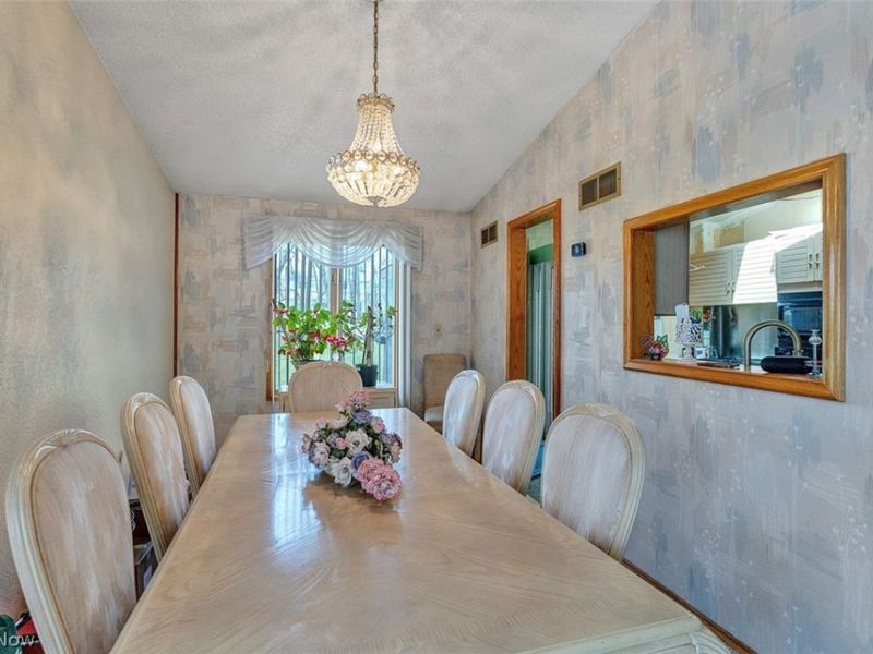 6012 S Perkins Road , Bedford Heights, OH 44146 Photo 12