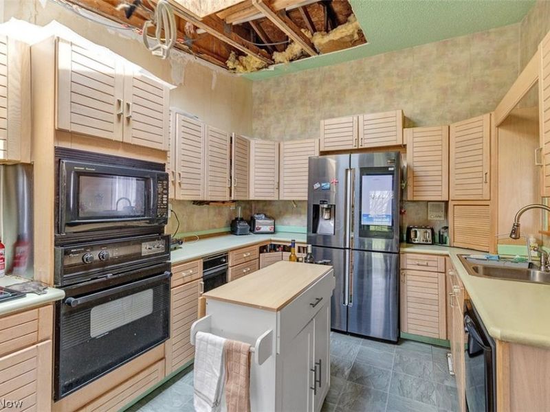 6012 S Perkins Road , Bedford Heights, OH 44146 Photo 14