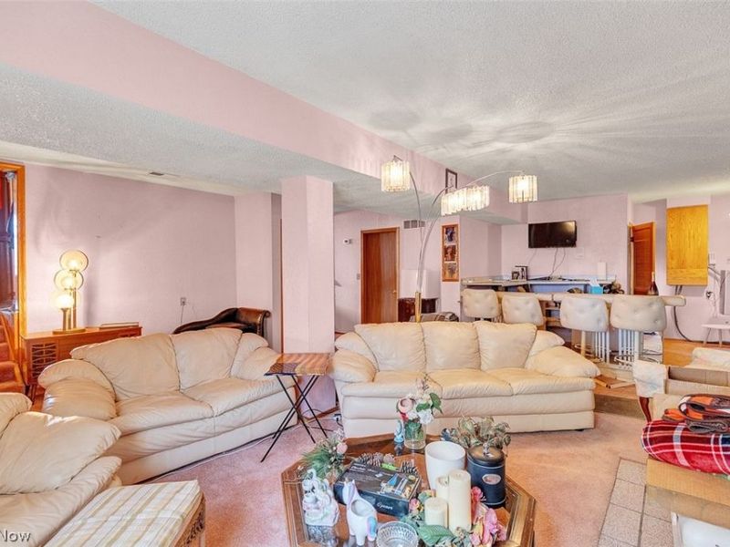 6012 S Perkins Road , Bedford Heights, OH 44146 Photo 31