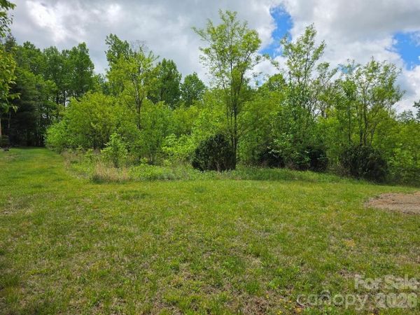 0000 Finch Lane, Burnsville, NC 28714