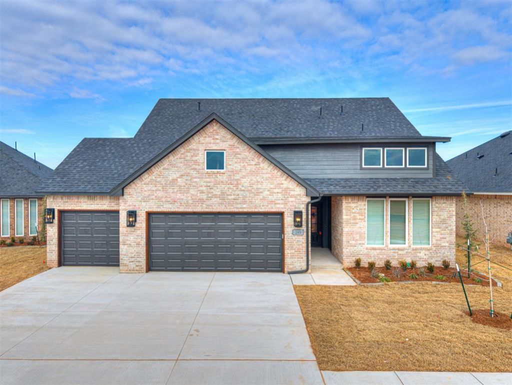 249 Sage Brush Way, Edmond, OK 73025 Main Photo