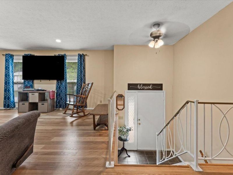 9 Bonnie Lane, Southgate, KY 41071 Photo 6