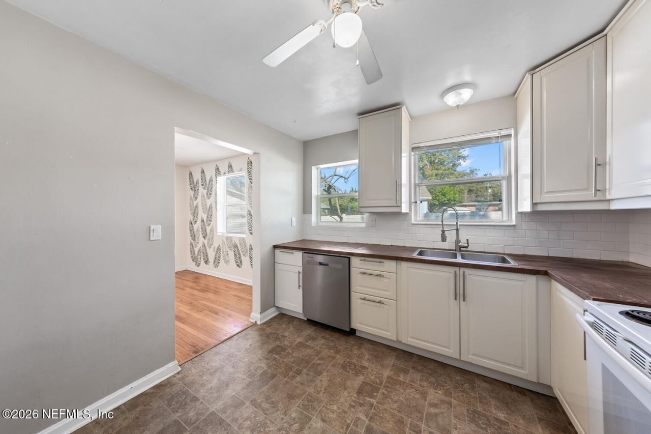 8309 Calento Street, Jacksonville, FL 32211 Photo