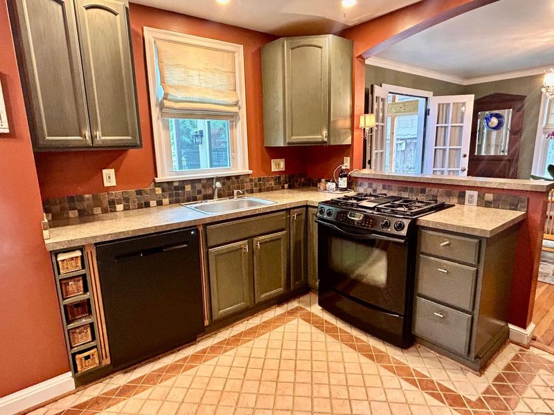 88 S Chesterfield Road, Columbus, OH 43209 Photo 10