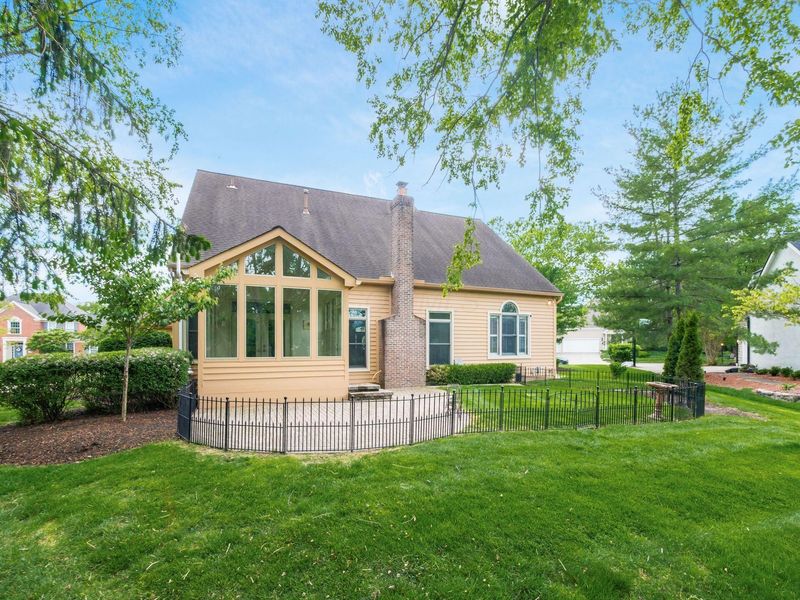3818 Riverwatch Lane, Columbus, OH 43221 Photo 57