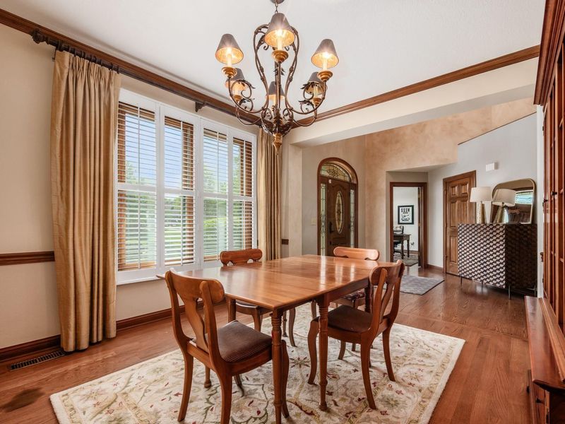 3818 Riverwatch Lane, Columbus, OH 43221 Photo 9