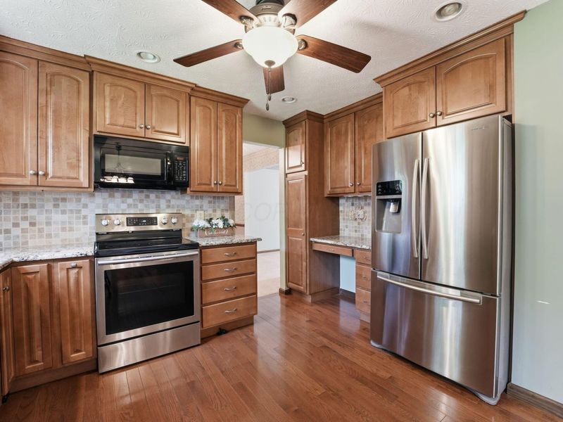 434 Tresham Road, Columbus, OH 43230 Photo 7