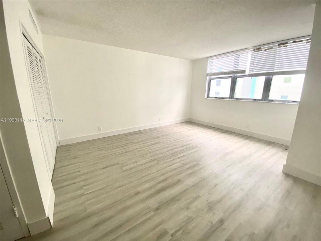 9225 Collins Ave , Unit 706, Surfside, FL 33154 Photo