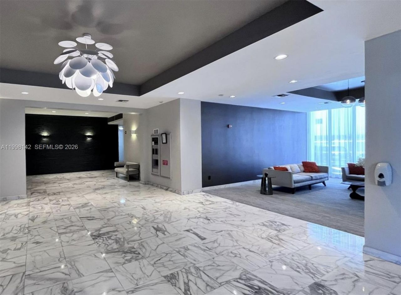 9225 Collins Ave , Unit 706, Surfside, FL 33154 Photo