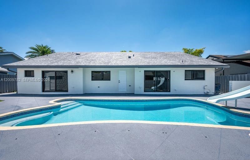 9220 SW 100th Ave Rd , Miami, FL 33176 Photo