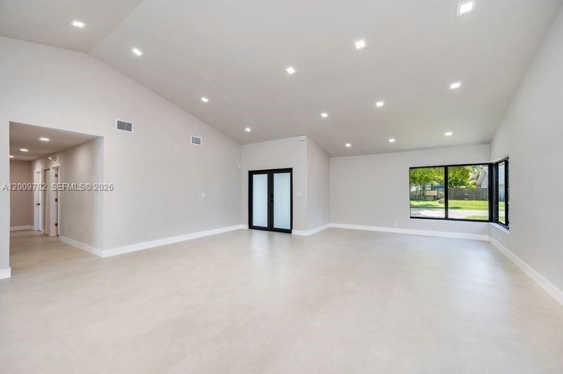 9220 SW 100th Ave Rd , Miami, FL 33176 Photo