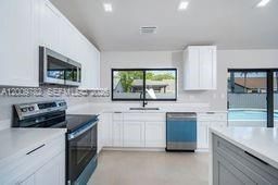 9220 SW 100th Ave Rd , Miami, FL 33176 Photo