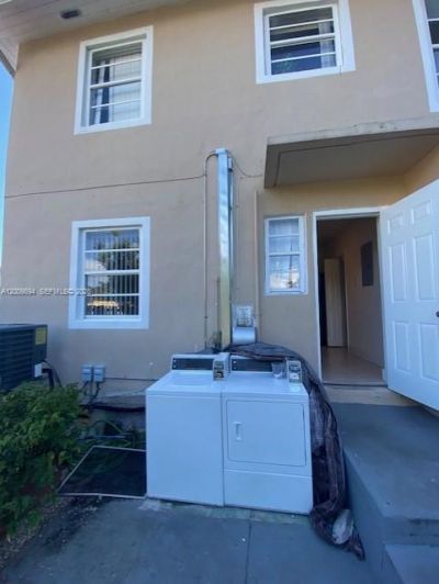 701 82nd St , Unit 1, Miami Beach, FL 33141 Photo