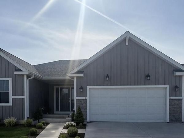 622 Champions COURT, Jefferson, WI 53549