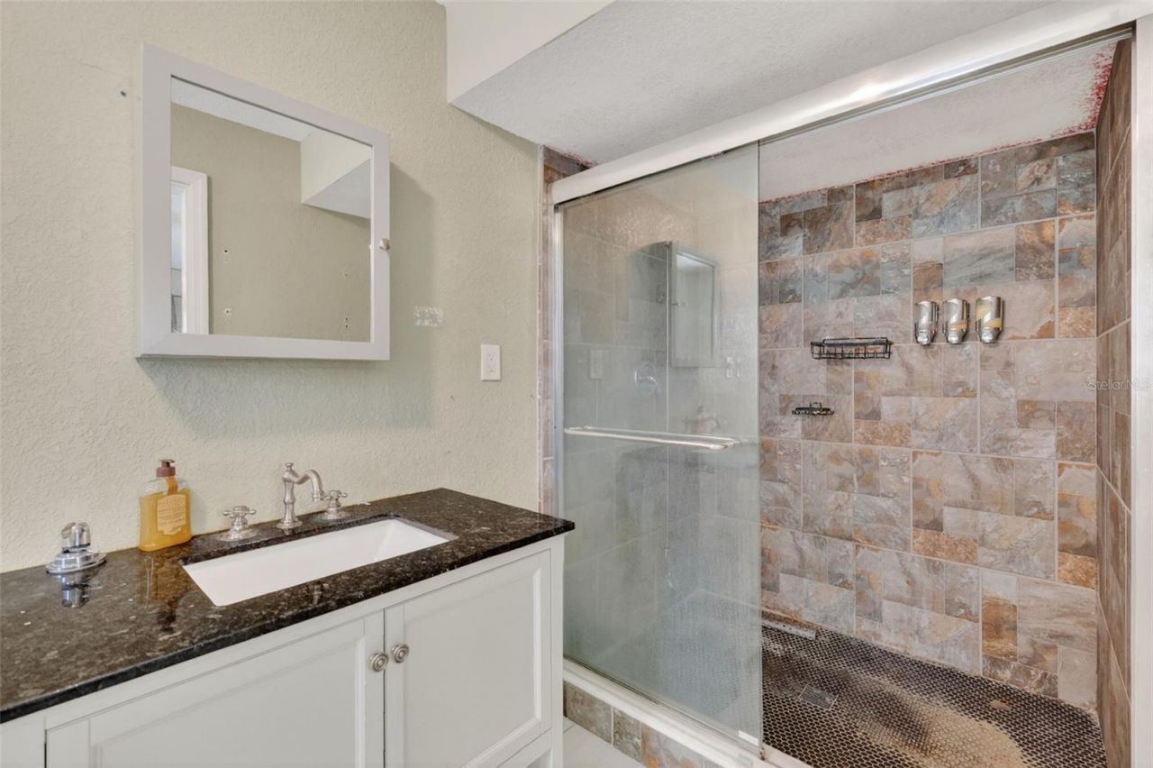 3217 Lake Anderson Avenue, Orlando, FL 32812 Photo
