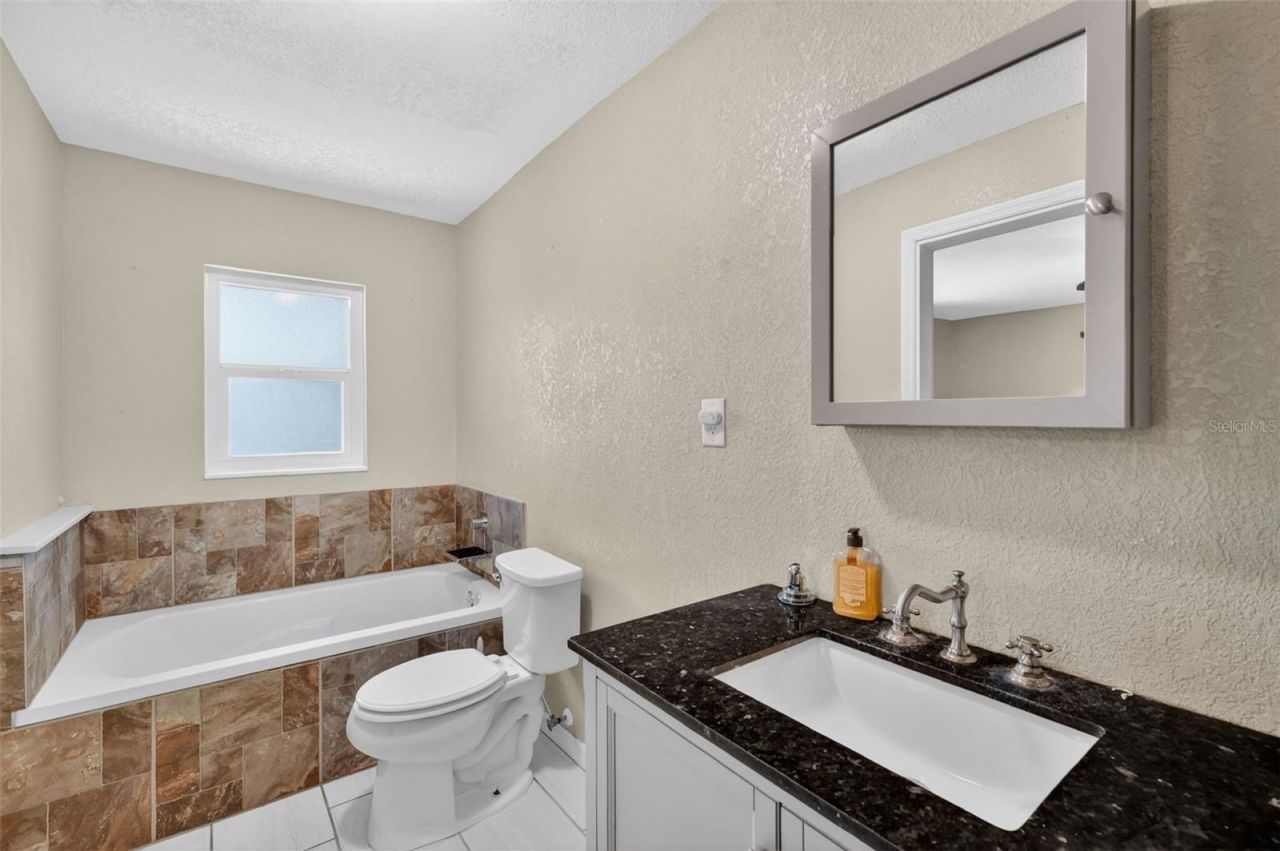 3217 Lake Anderson Avenue, Orlando, FL 32812 Photo