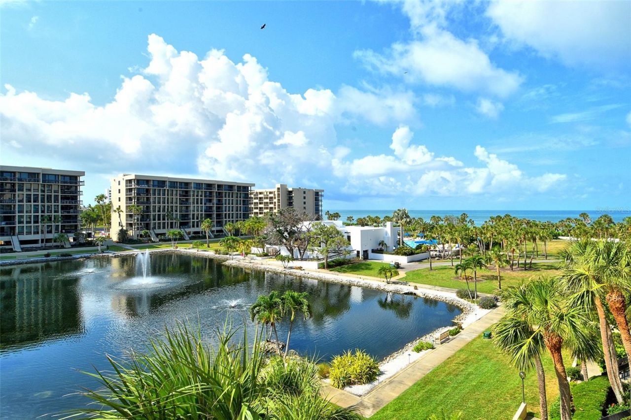 1115 Gulf Of Mexico Drive, Unit 304, Longboat Key, FL 34228 Photo