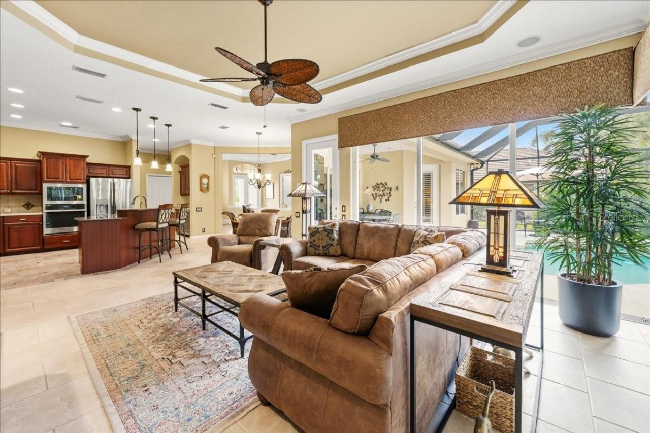 6914 Treymore Court, Sarasota, FL 34243 Photo