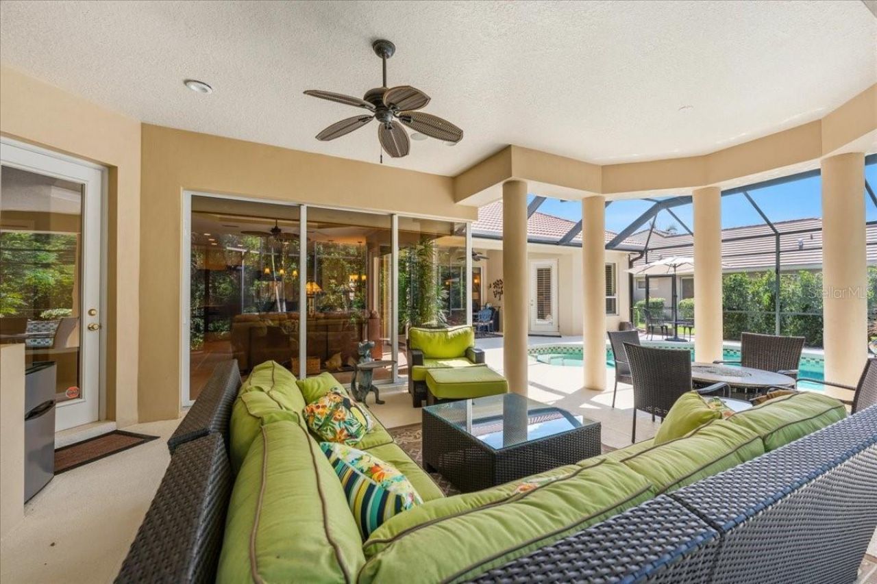 6914 Treymore Court, Sarasota, FL 34243 Photo
