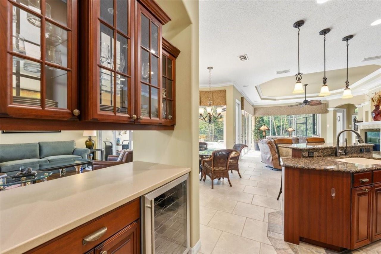 6914 Treymore Court, Sarasota, FL 34243 Photo