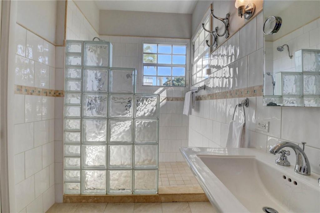 302 NW 11th Street, Delray Beach, FL 33444 Photo