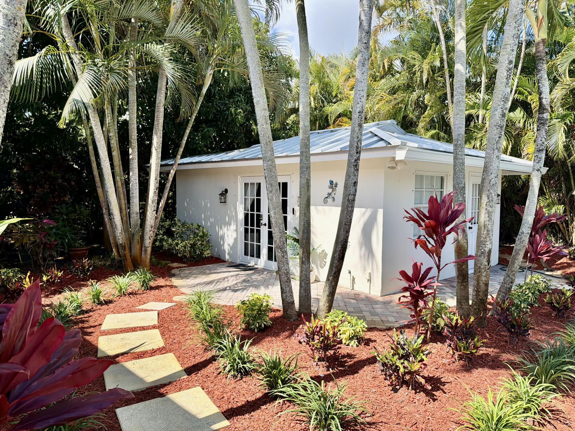 302 NW 11th Street, Delray Beach, FL 33444 Photo