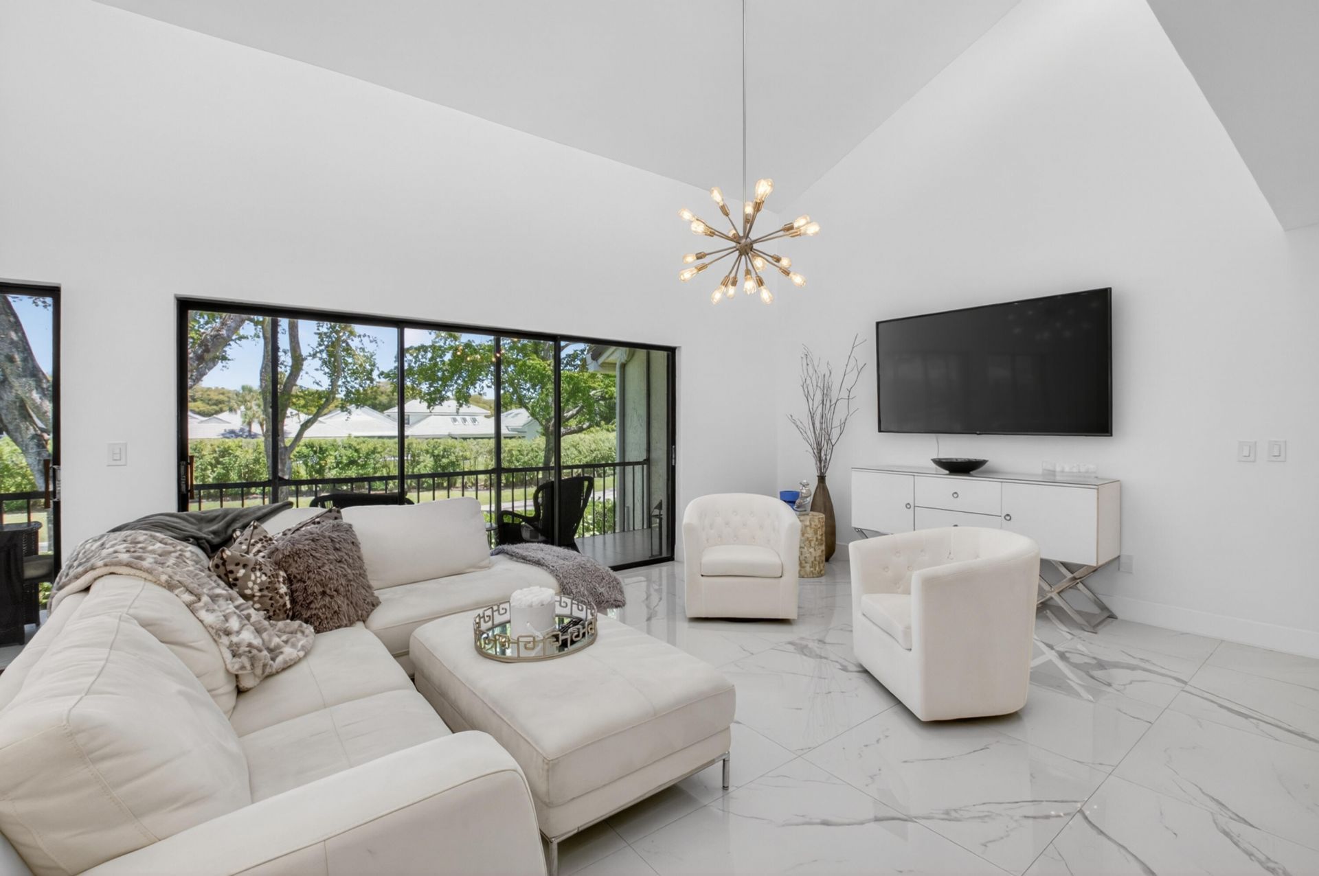 6760 Willow Wood Drive, Unit 1204, Boca Raton, FL 33434 Photo