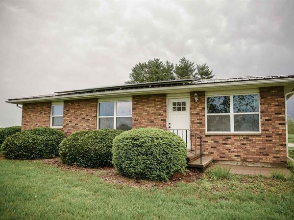 2752 Highway 96 N , Ursa, IL 62376