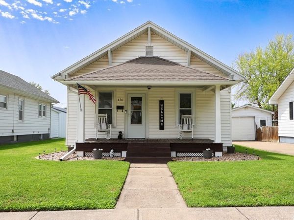 630 S 19th, Quincy, IL 62301