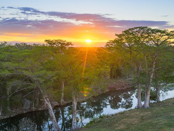 0009 Clearwater, Comfort, TX 78013