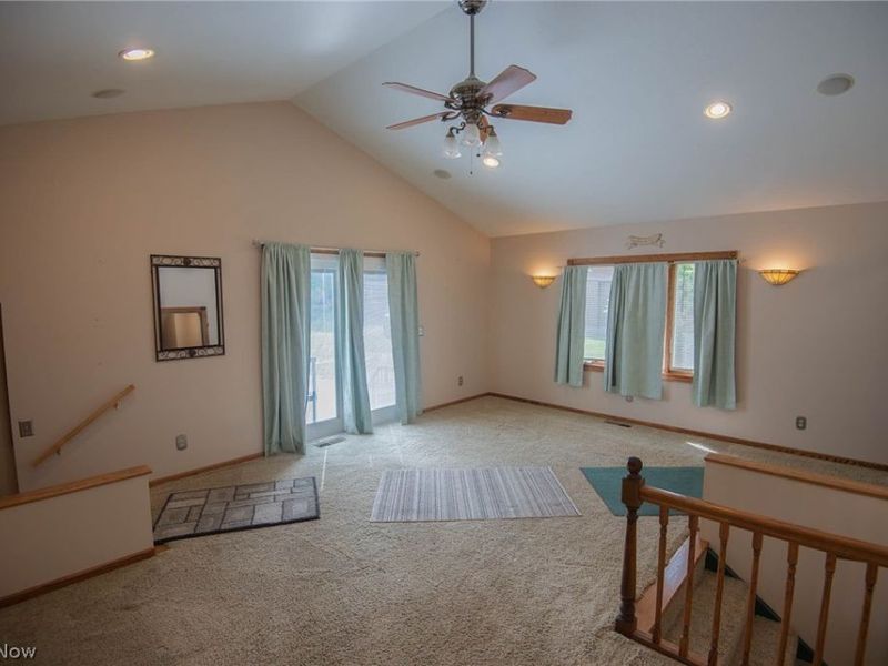 215 N Turner Road, Austintown, OH 44515 Photo 10