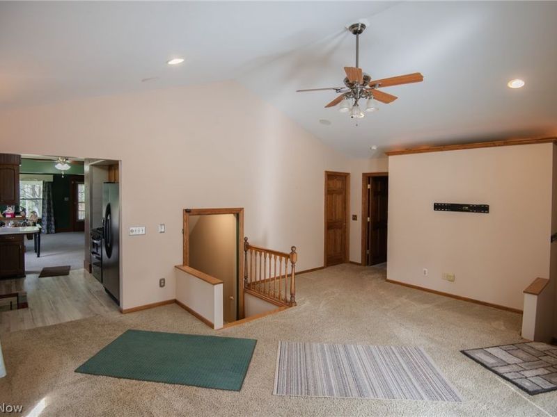 215 N Turner Road, Austintown, OH 44515 Photo 11