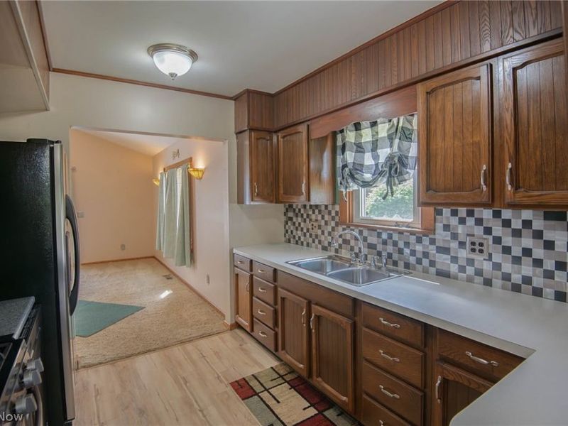 215 N Turner Road, Austintown, OH 44515 Photo 7