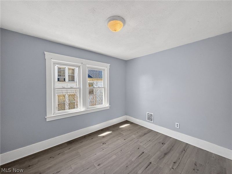 1850 E 32nd Street, Lorain, OH 44055 Photo 20