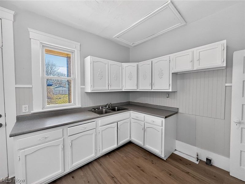 1850 E 32nd Street, Lorain, OH 44055 Photo 6