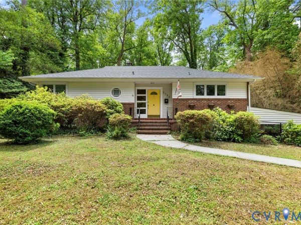1730 Arch Street , Petersburg, VA 23805