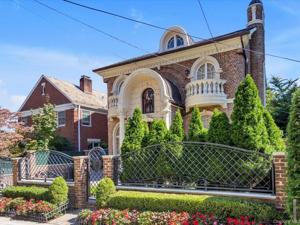 7207 112th Street , Forest Hills, NY 11375